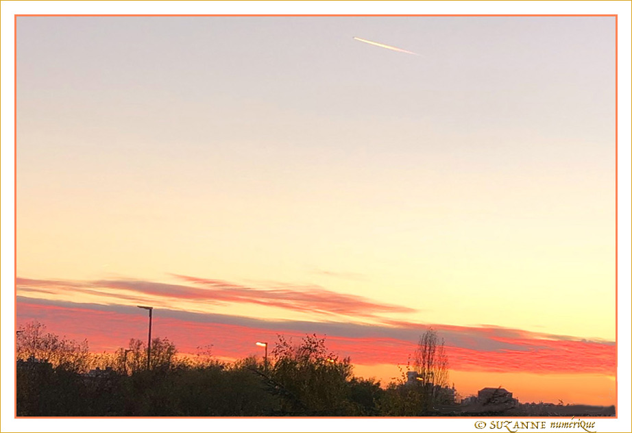 Le Ciel � Bruxelles 18 novembre 2018 � 18 h. -- 22/11/18