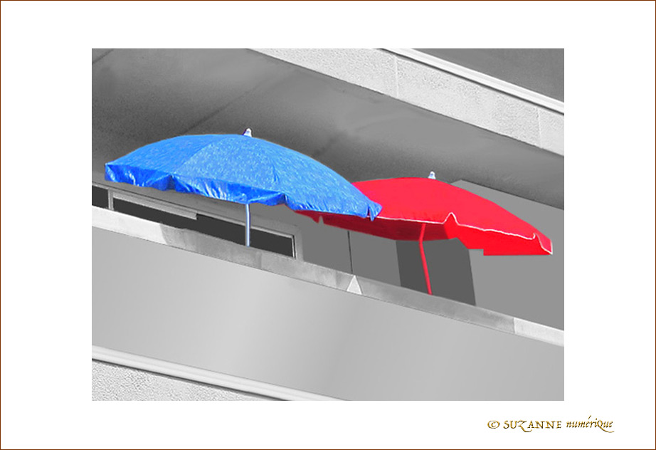 Parasols en Rose et Bleu