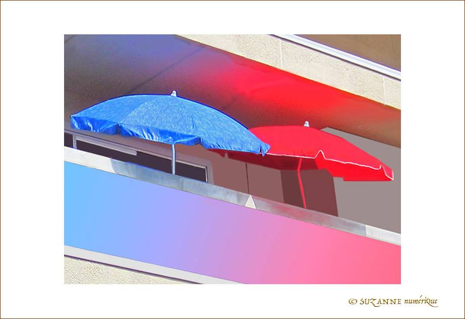 Soleil sur terrasse en Rose et Bleu
