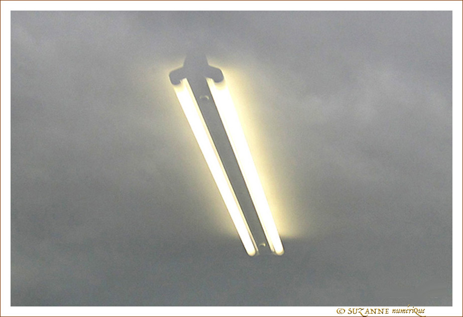 J'ai le n�on Ciel -- 25/03/12