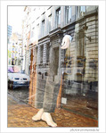 Dehors? Dedans? -- 12/08/06