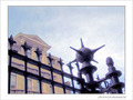 Attention, �a pique, �a accroche -- 09/12/04