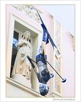 Voir le monde � l'envers? Voir le monde � l'endroit? -- 29/12/05